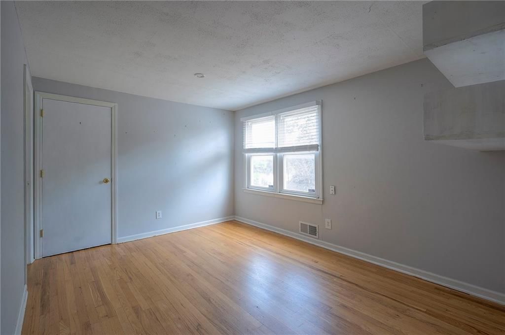 8811 W 66th Terrace — photo 17