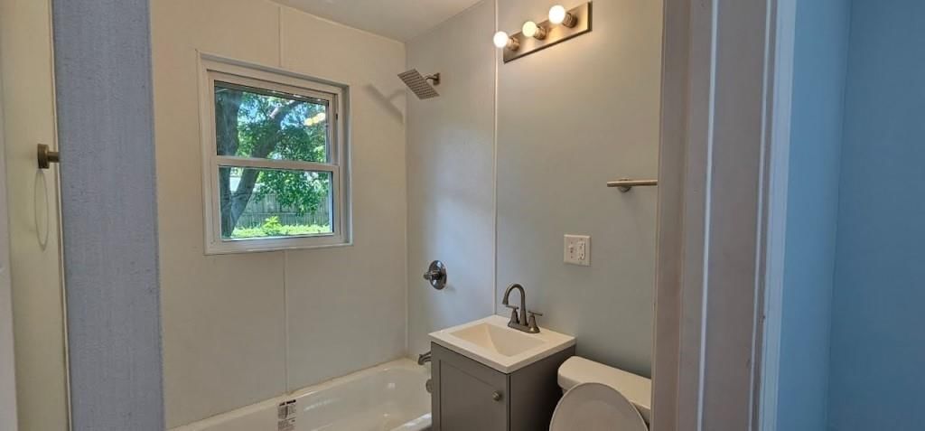 2918 S 52nd Terrace — photo 17