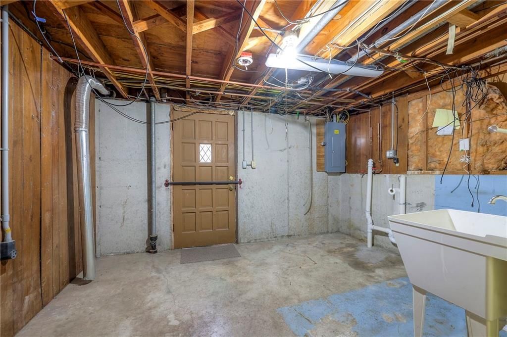 10528 Oak Street — photo 26