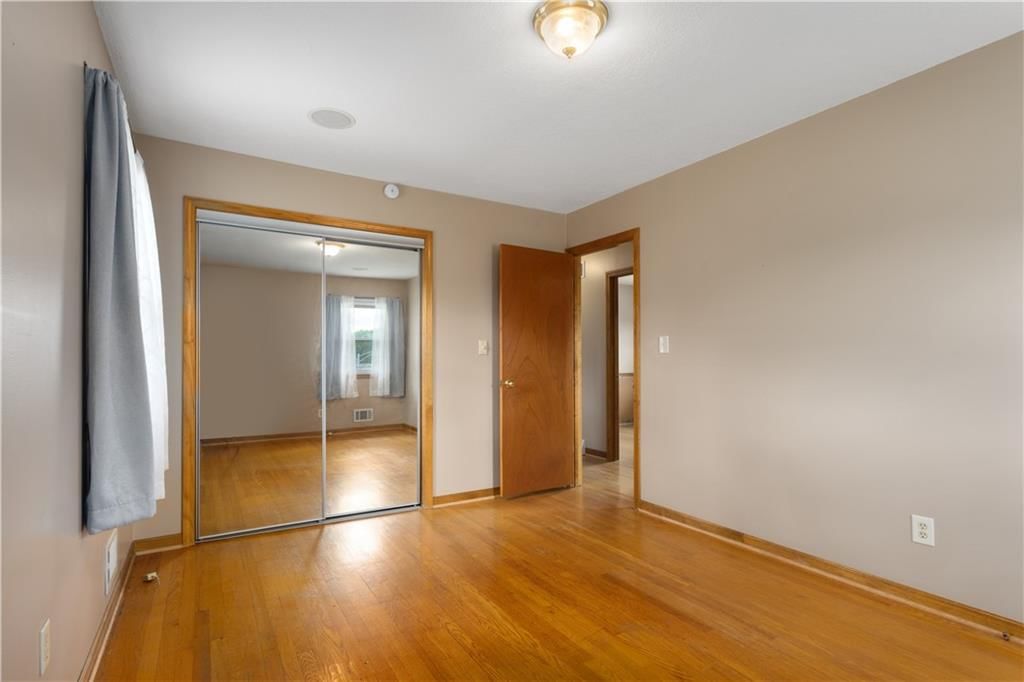 210 Murray Road — photo 15