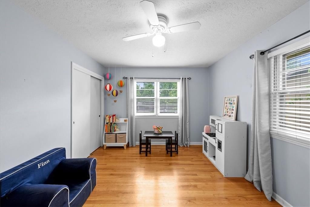 607 E 110th Street — photo 17