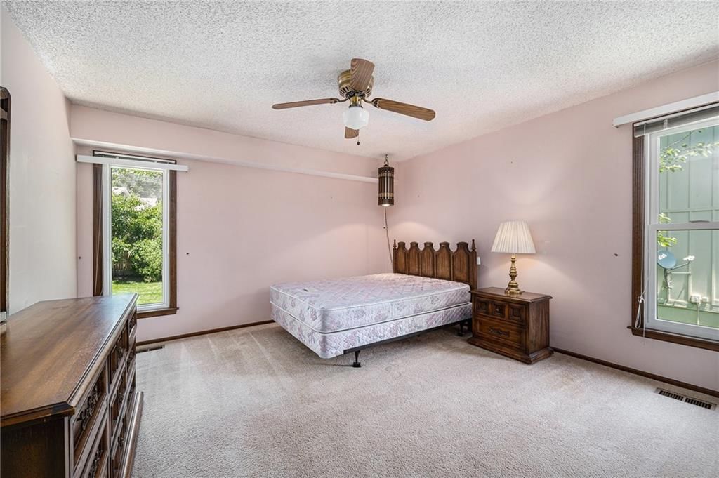 7816 Garnett Street — photo 11