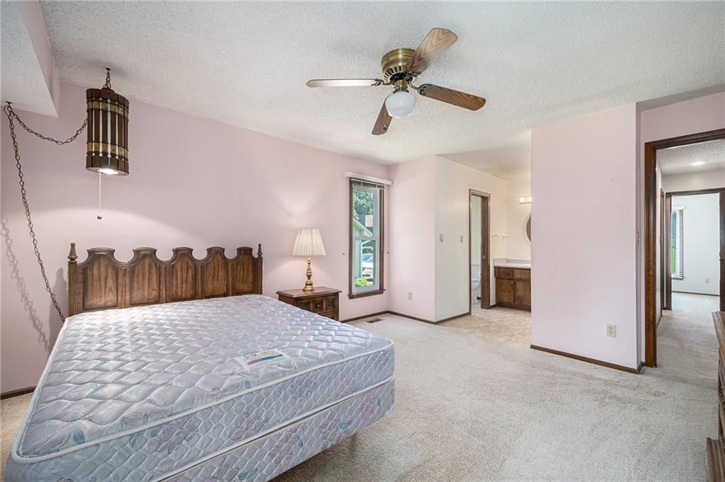 7816 Garnett Street — photo 12