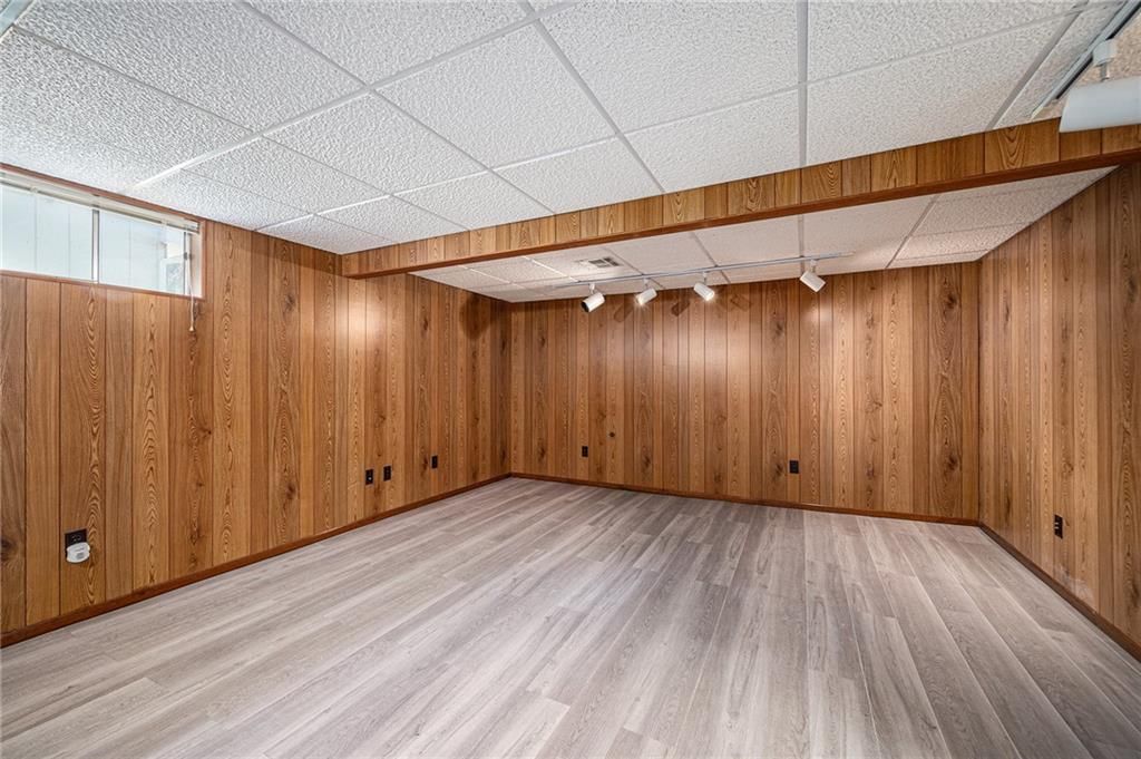 7816 Garnett Street — photo 21