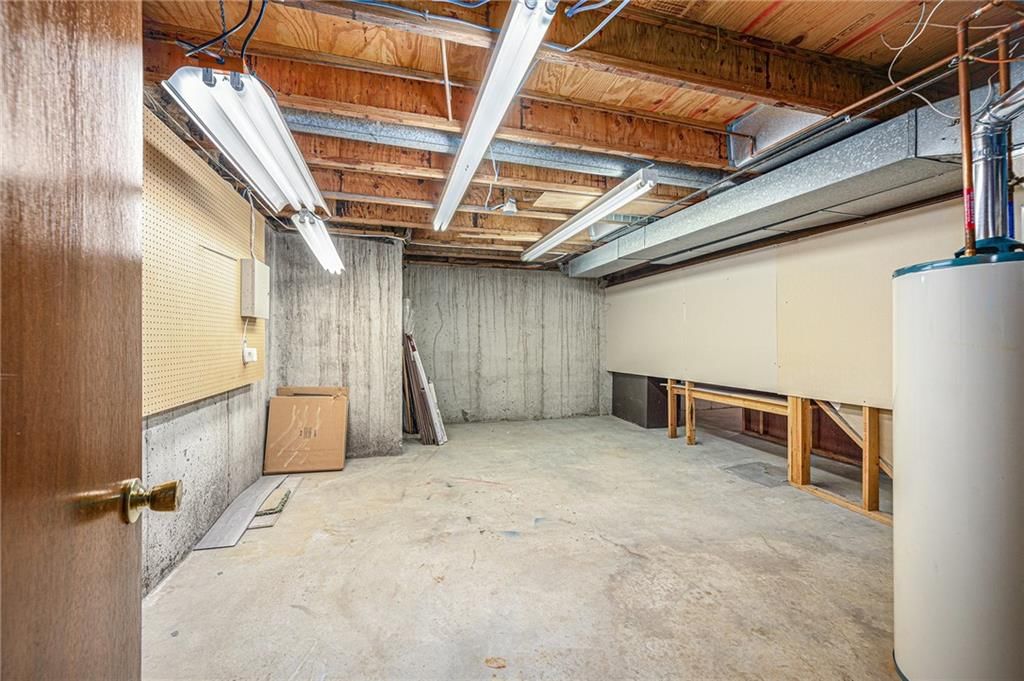 7816 Garnett Street — photo 25