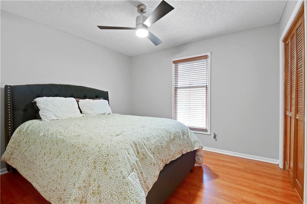 2412 NW 1st Street — photo 17