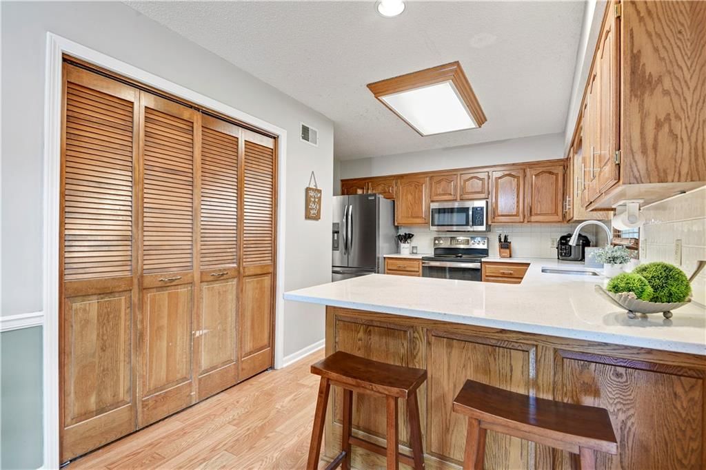 2412 NW 1st Street — photo 10