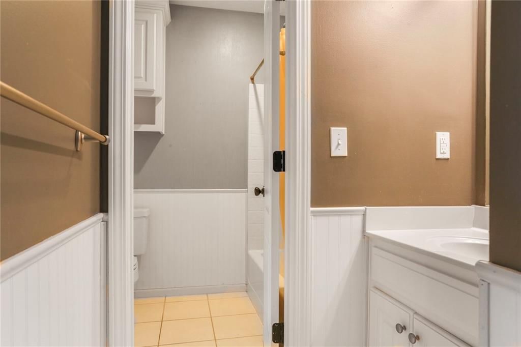 13808 Richards Street — photo 25