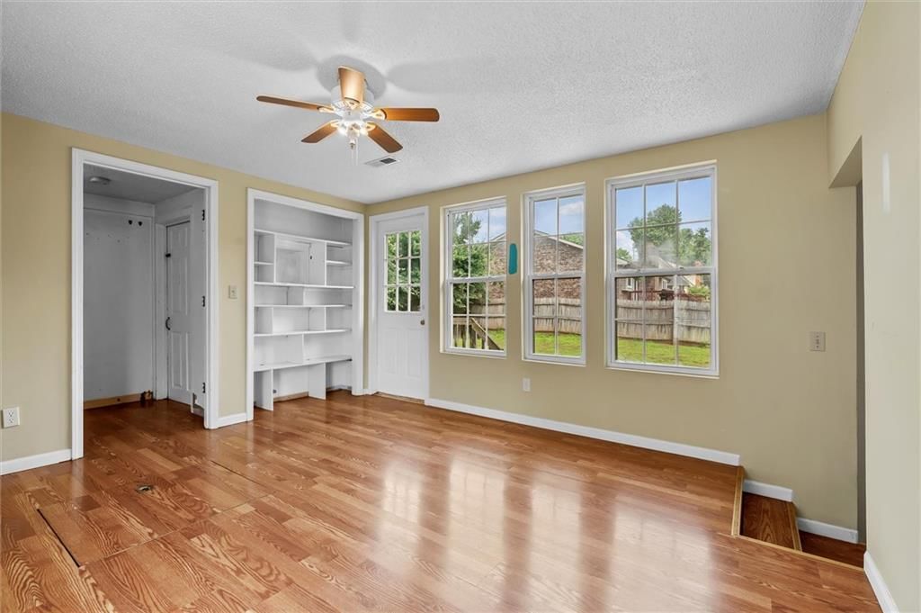 1314 Tracy Avenue — photo 21