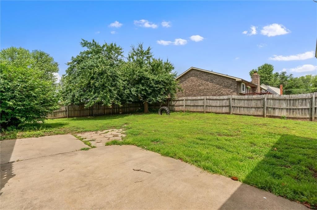 1314 Tracy Avenue — photo 44
