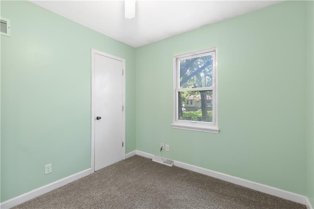 5317 NE 46th Street — photo 16