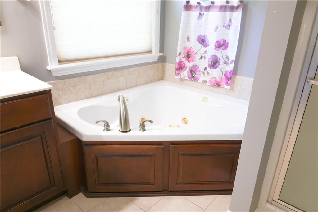 2404 Edmonds Court — photo 60