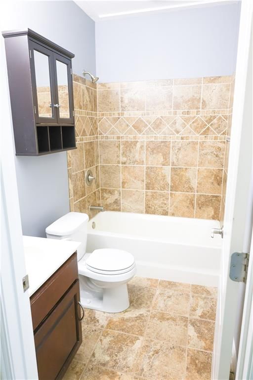 2404 Edmonds Court — photo 71