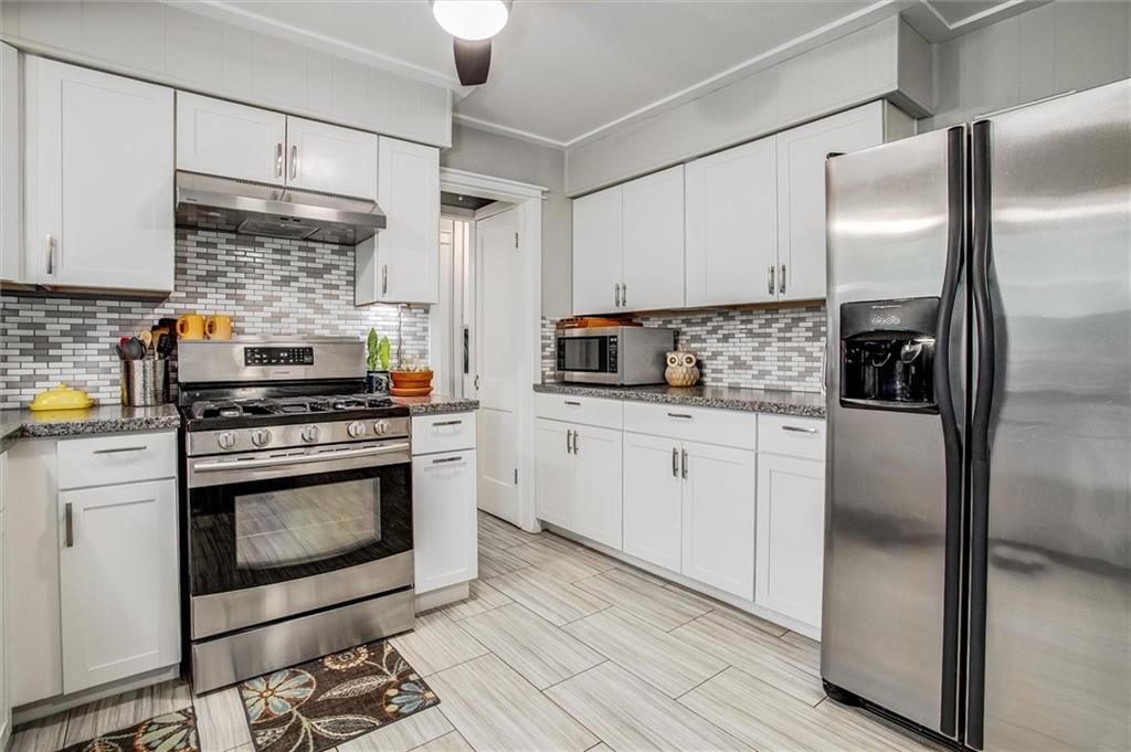 7815 Longwood Avenue — photo 11