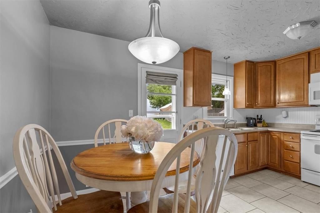 105 SW ALDERSON Place — photo 7