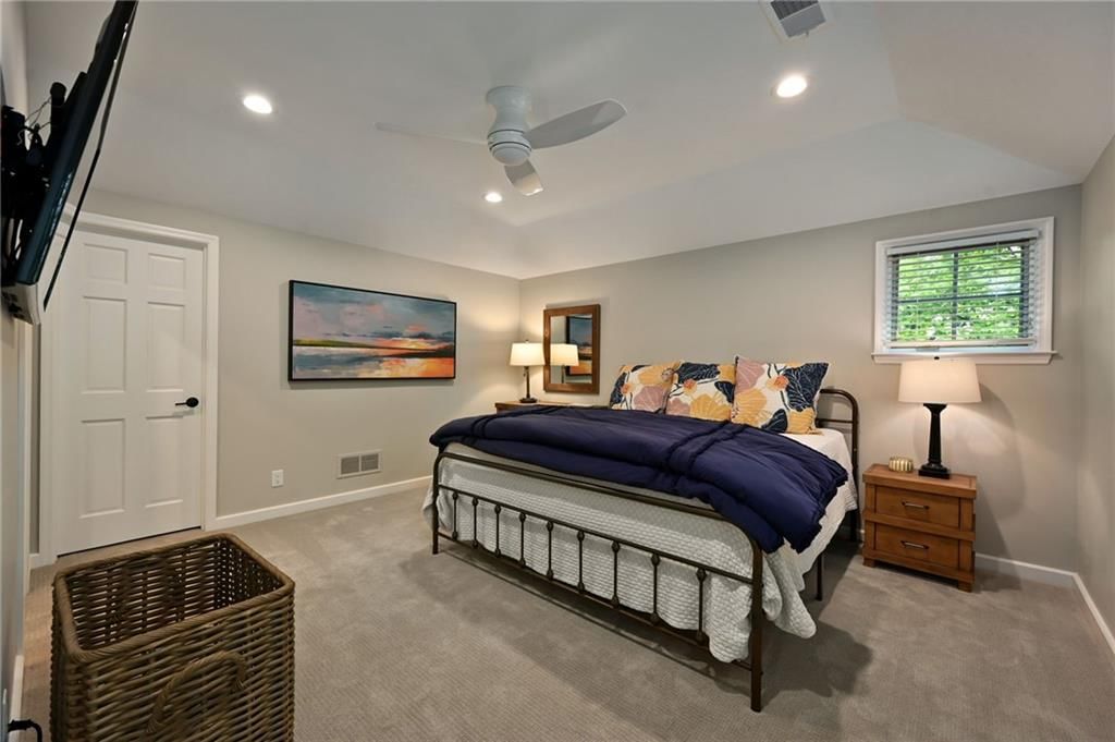 6712 High Drive — photo 45