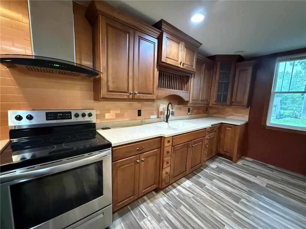 347 Walnut Street — photo 11