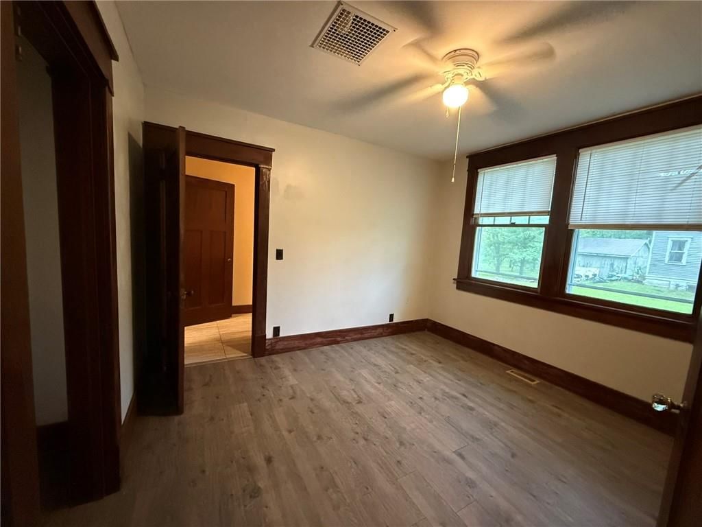 347 Walnut Street — photo 16