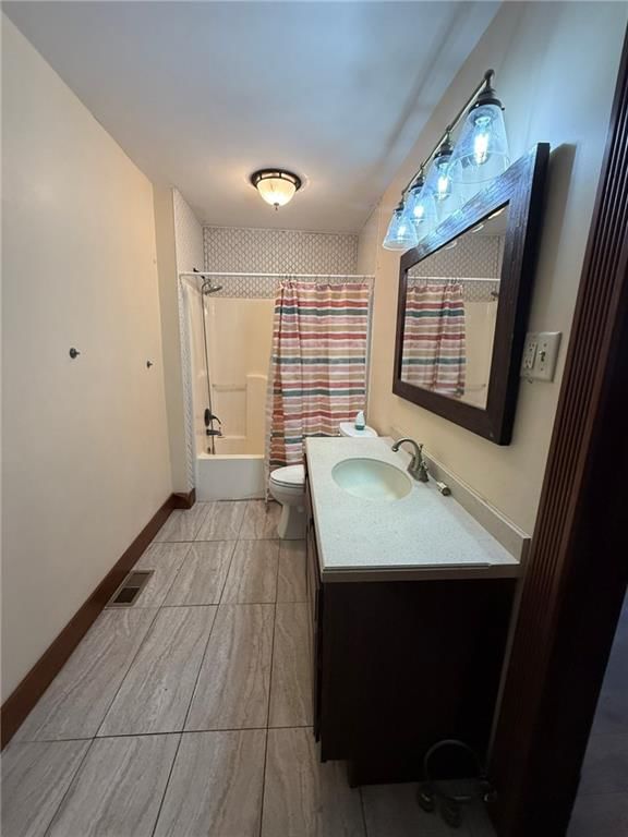 347 Walnut Street — photo 18