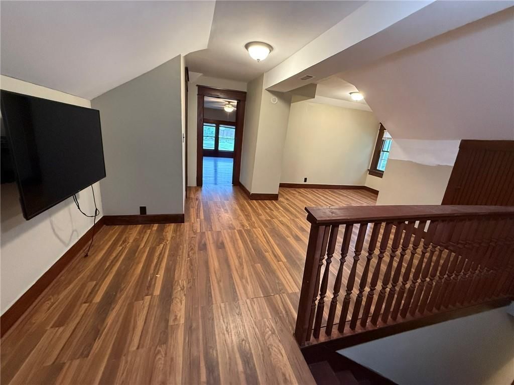 347 Walnut Street — photo 20