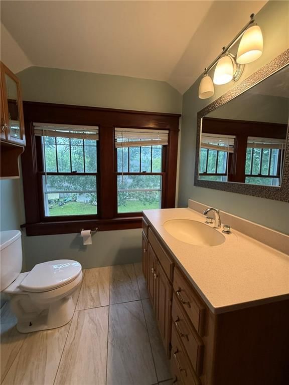 347 Walnut Street — photo 26