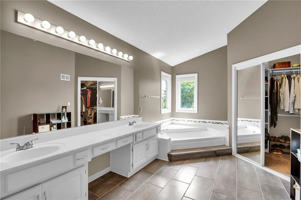 12307 Farley Street — photo 26