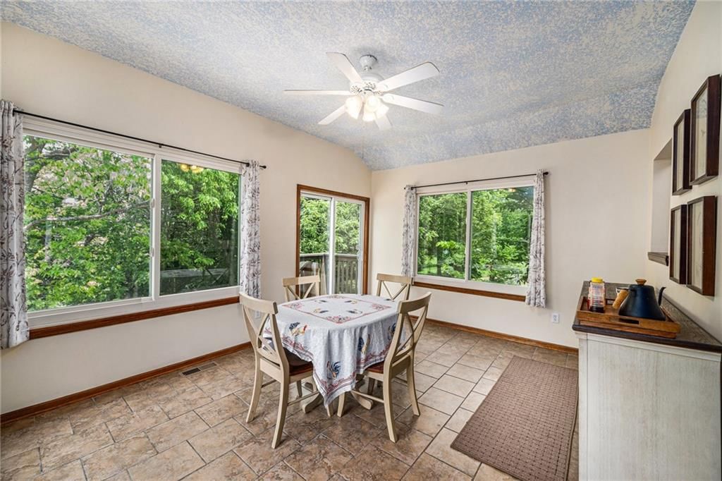 310 E Seybold Road — photo 11