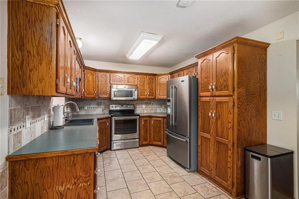 310 E Seybold Road — photo 14