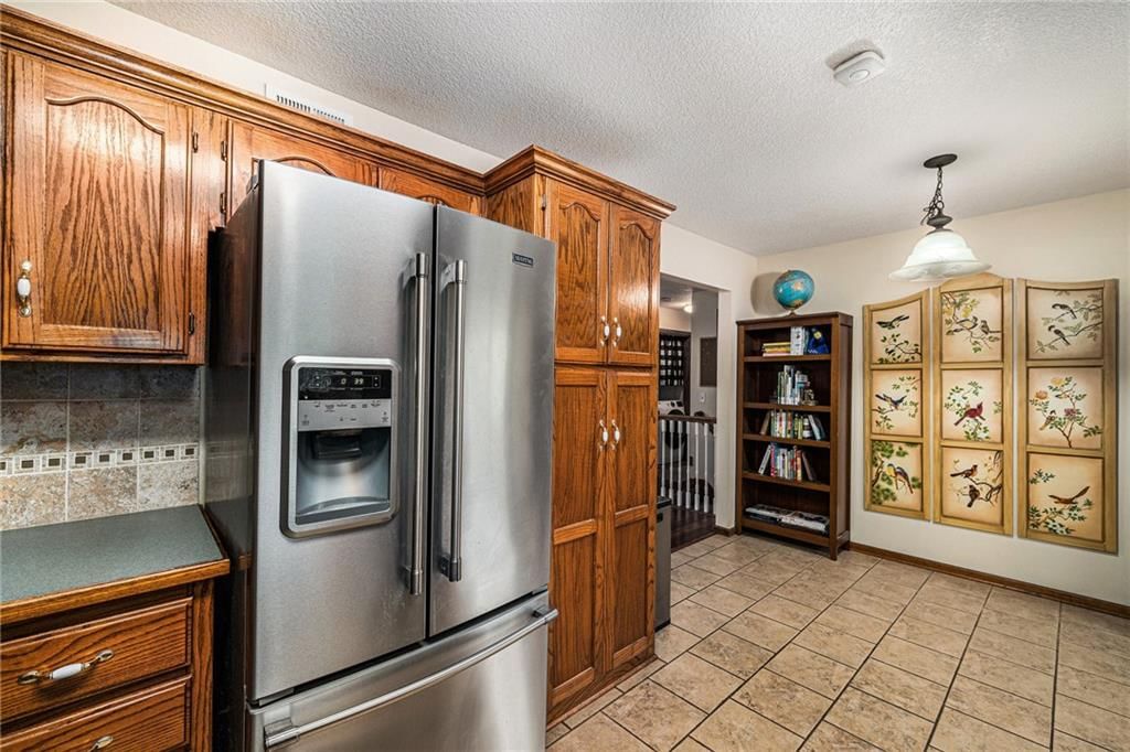 310 E Seybold Road — photo 15