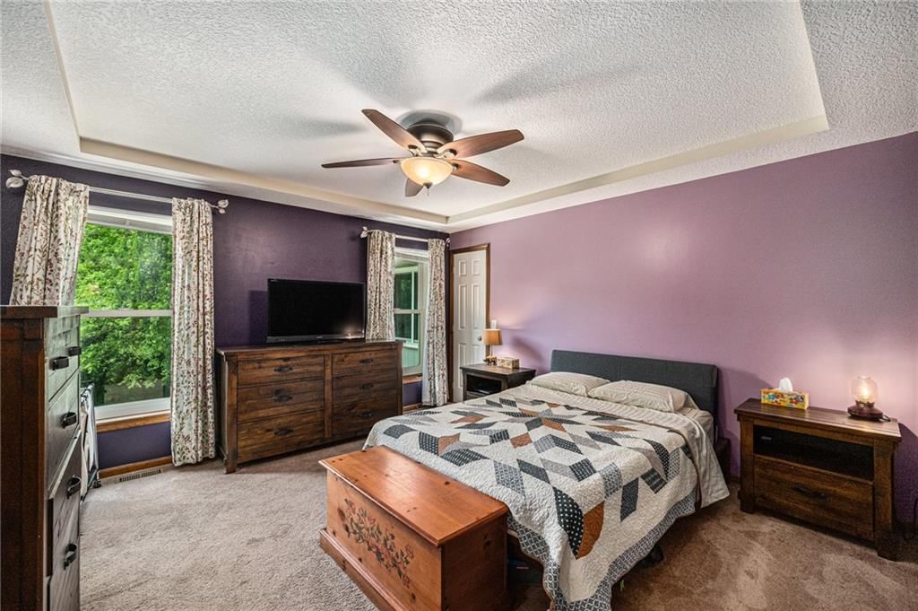 310 E Seybold Road — photo 19