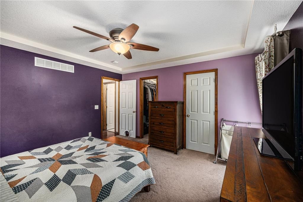 310 E Seybold Road — photo 20