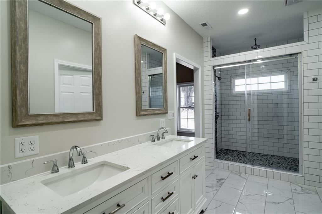 605 N Mead Street — photo 17
