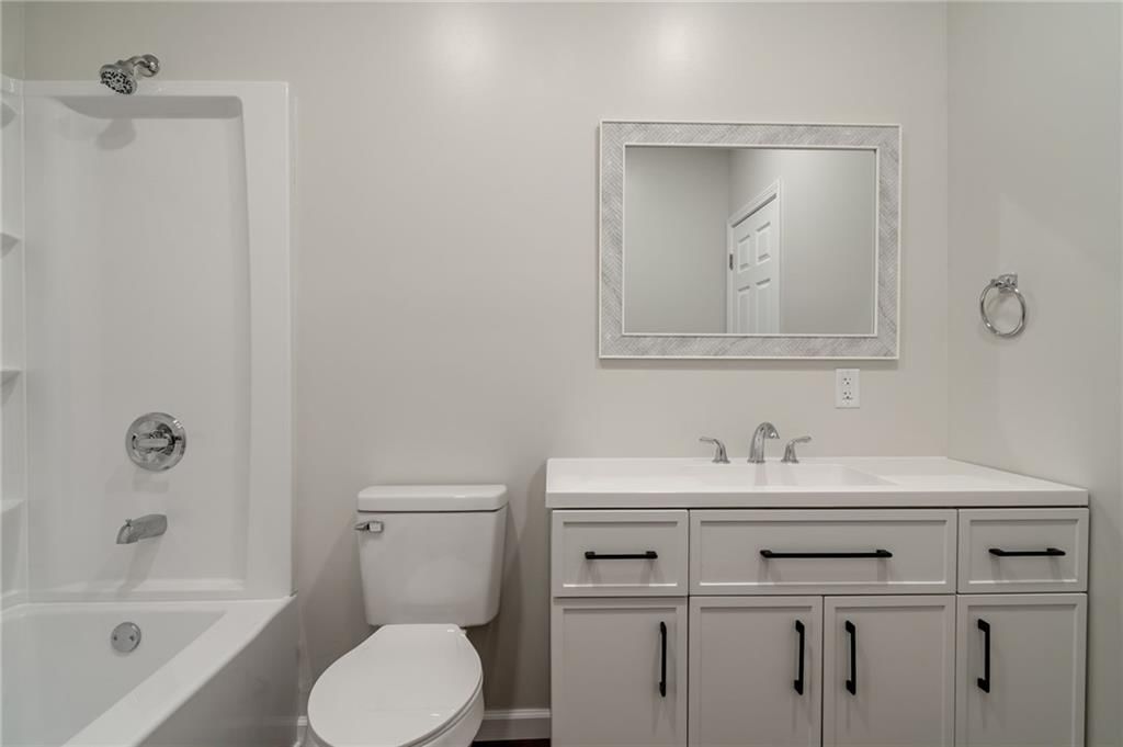 605 N Mead Street — photo 24