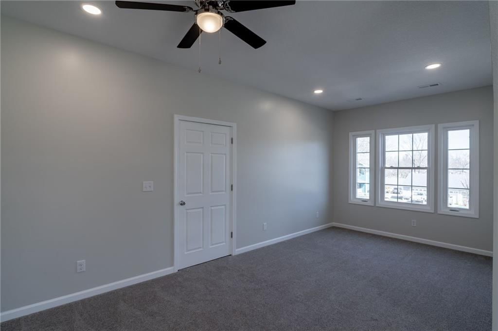 605 N Mead Street — photo 32