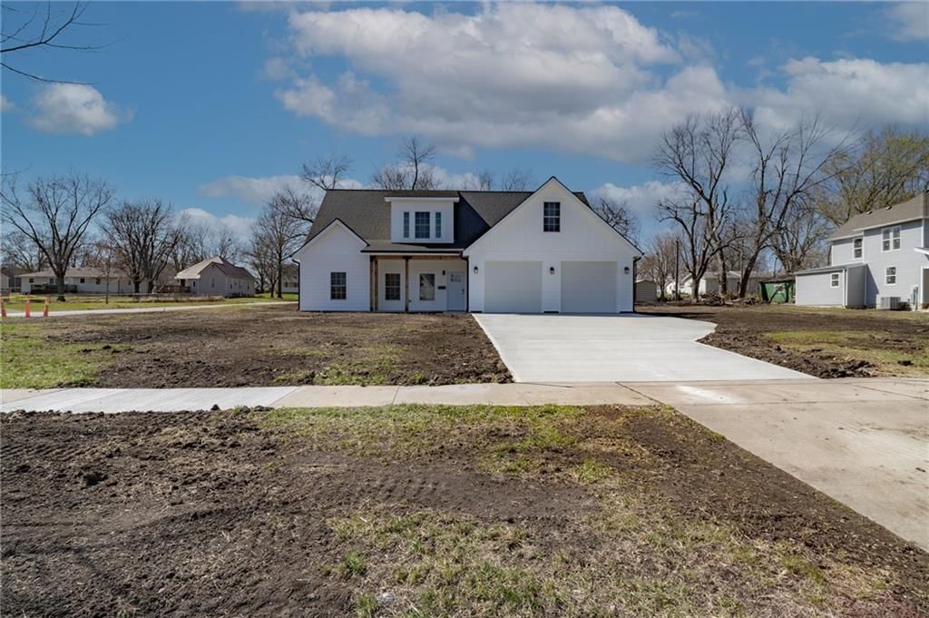 605 N Mead Street — photo 6