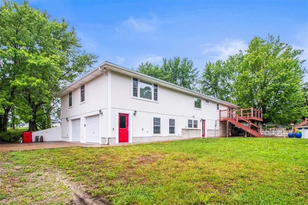 4188 Country Squire Lane — photo 35