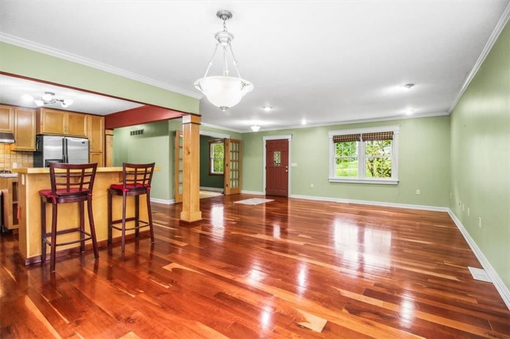 4188 Country Squire Lane — photo 6