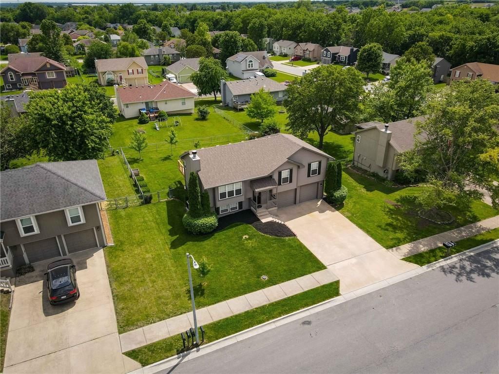 1705 JOHNSTON Drive — photo 28