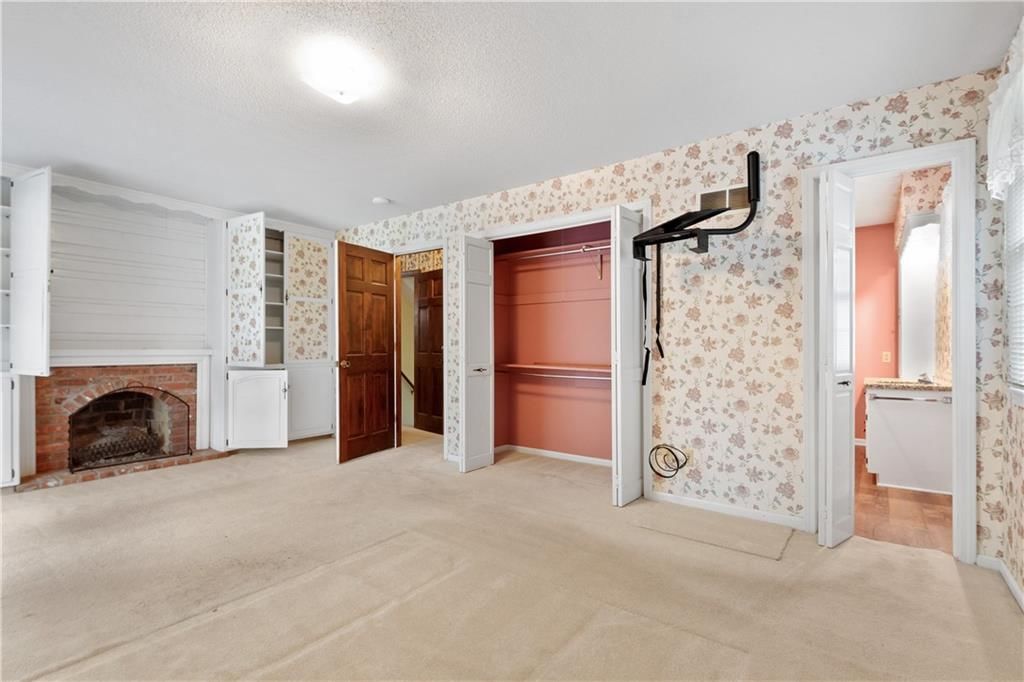 1150 NE Colbern Road — photo 15