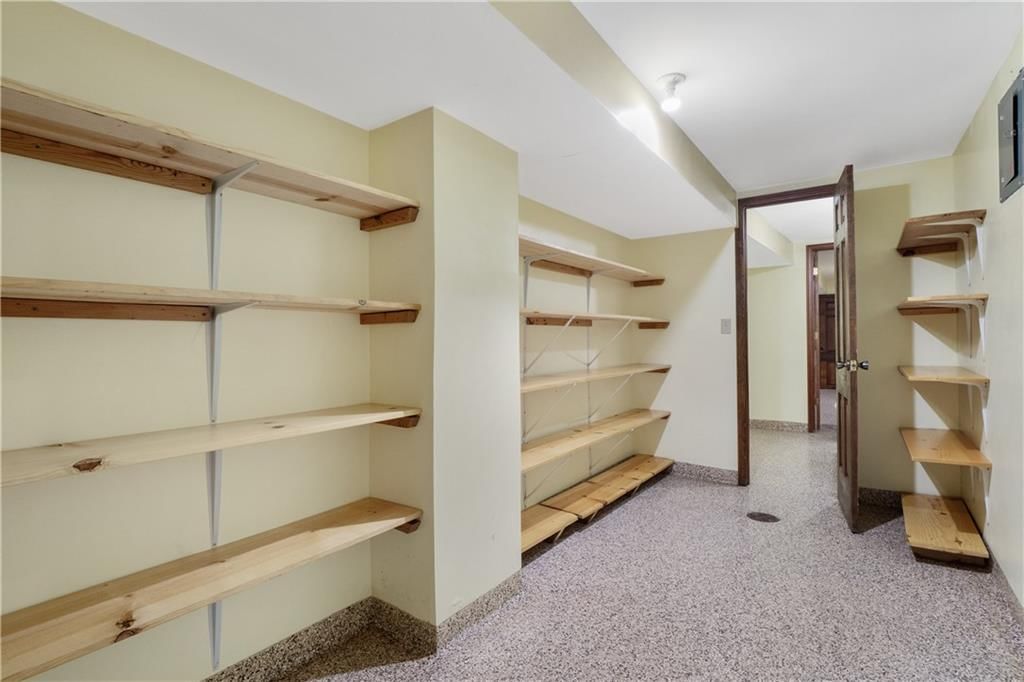 1150 NE Colbern Road — photo 32