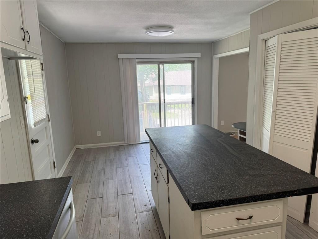 3006 S Santa Fe Road — photo 5