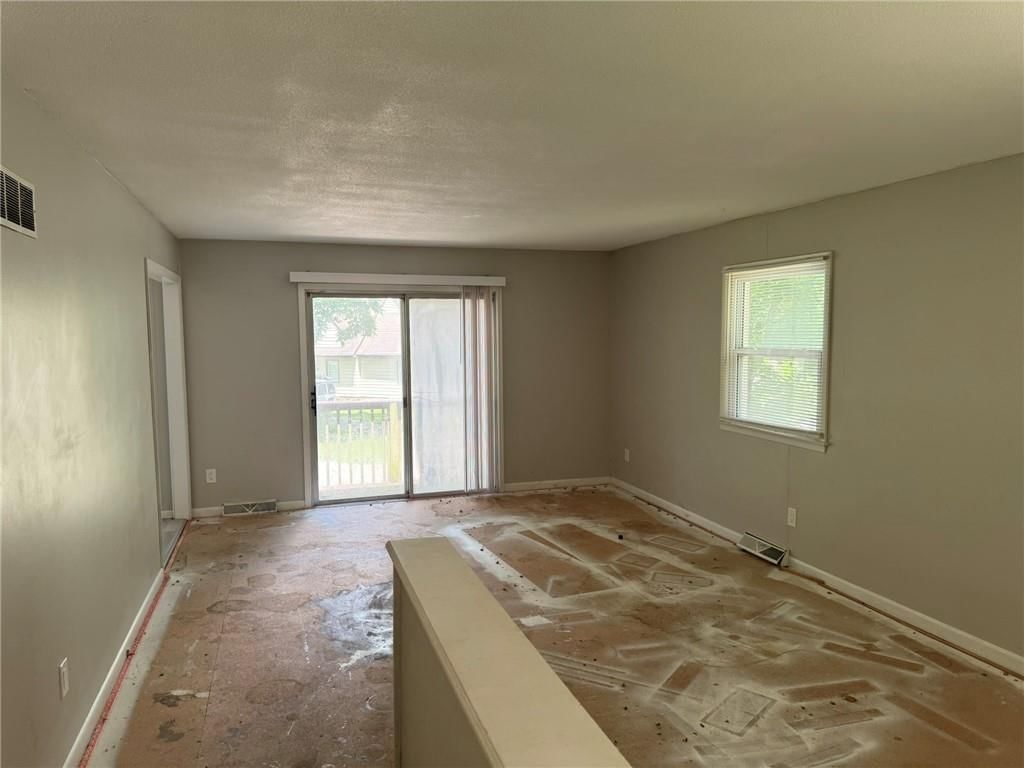 3006 S Santa Fe Road — photo 7