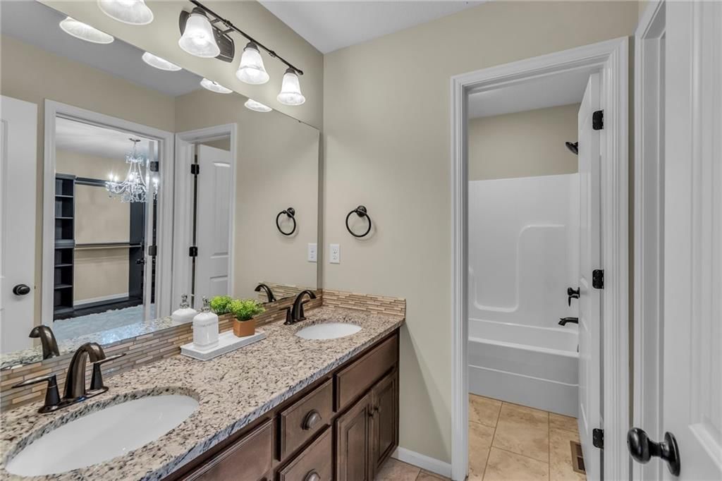 4217 SW Stoney Brook Drive — photo 31