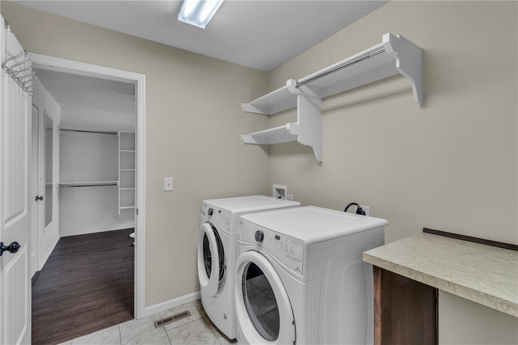 4217 SW Stoney Brook Drive — photo 38