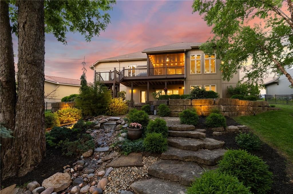 4424 NE Shadow Valley Circle — photo 2