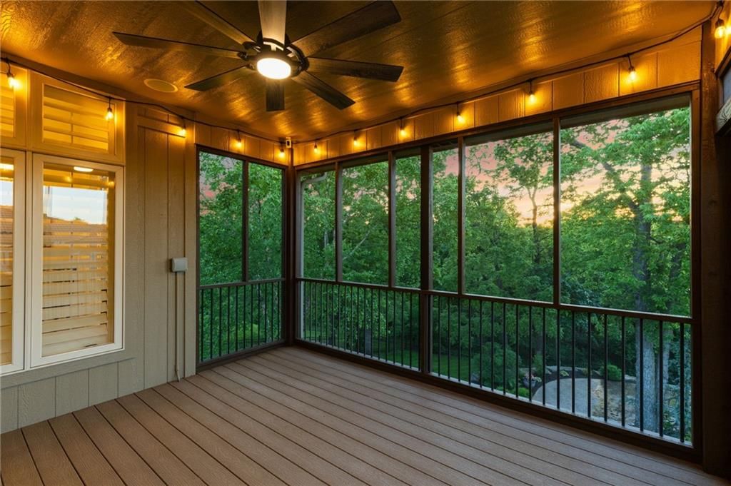 4424 NE Shadow Valley Circle — photo 3