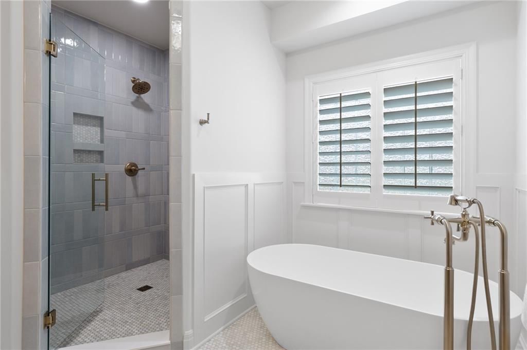 4424 NE Shadow Valley Circle — photo 38