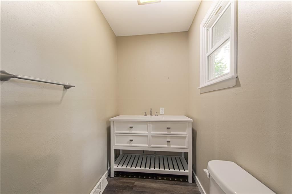 9425 Carter Drive — photo 17