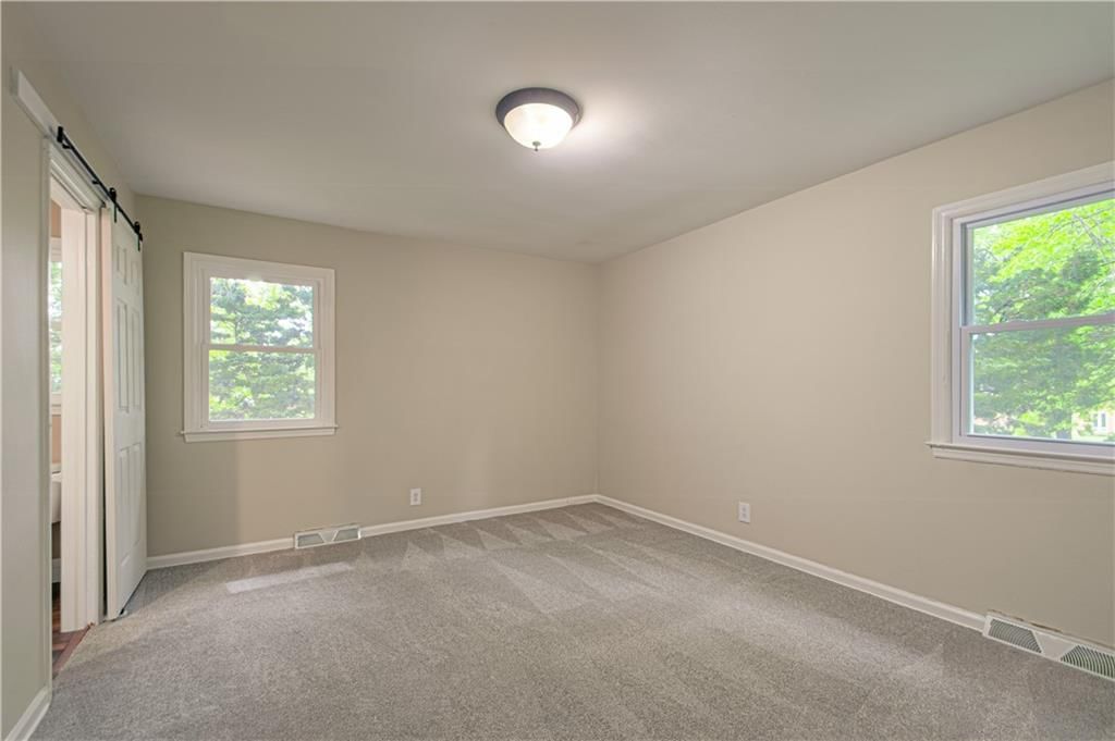 9425 Carter Drive — photo 18