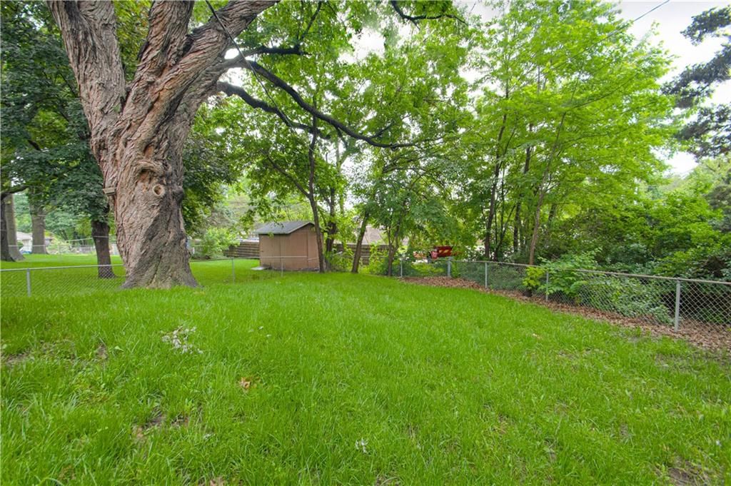 9425 Carter Drive — photo 29
